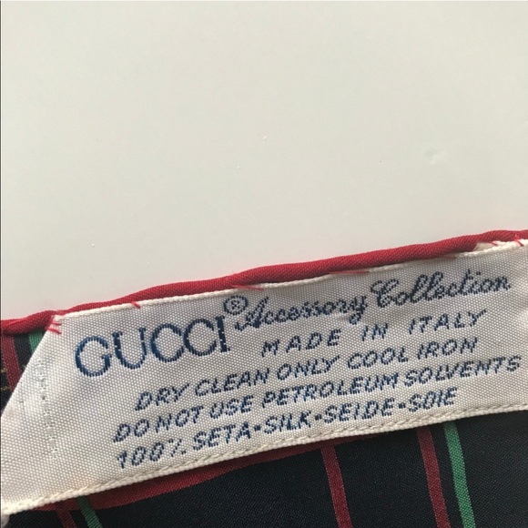 GUCCI HORSEBIT Rare LOGO Scarf! Red Blue Gold mens - Picture 4 of 7